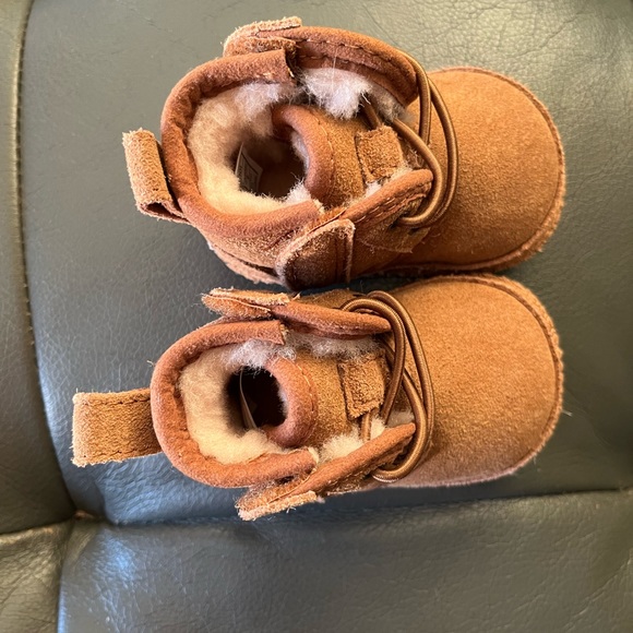 Baby Boy Uggs - Picture 5 of 5